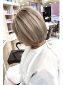 ハイライトカラー 【韓国ヘア 大阪 梅田】