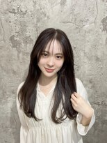 ヨペ(yeope)&nbsp;【シースルーバングがポイント】バタフライレイヤーカット