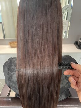 レオネ(Leone)の写真/【髪質改善専門店】髪のダメージの状態に合わせた[ヘアエステ]で理想のサラサラうるツヤヘアに＊