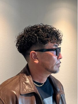 グルーマーズトウキョウ 渋谷店(GROOMER/S TOKYO) ハイライトスペインカール