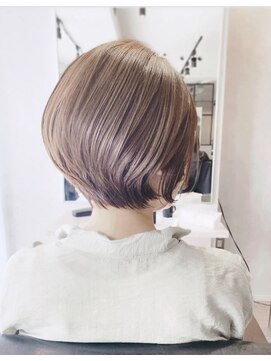 アン たまプラーザ(un) 骨格補正ショート/髪質改善オージュア/イルミナカラー