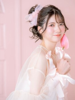 ヘアメイクアンドセットサロン リッコ(Hair make&set salon Ricco)の写真/【梅田・茶屋町】イベント前ヘアセット★推し活ヘアメも大歓迎♪メイクもお任せ！平日朝7時から予約可◎