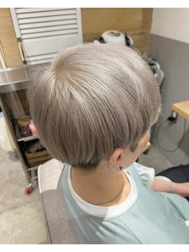 ラピスタ 池袋(Lapista) 韓国ヘアレイヤーカットダブルハイライトカラー【Lapista池袋】