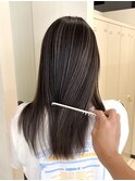 艶感際立つ極細ハイライト