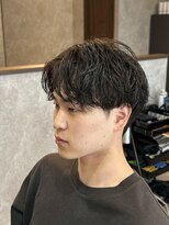 ザ クラン バイ ヘッドライト 仙台長町店(THE CLAN by HEADLIGHT) 【やり過ぎない自然な質感】センターパート×シャドウパーマ