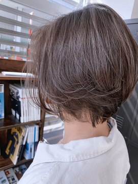 ザ カラー ラボ(THE COLOR LABO) 透明感カラー　ハイライト　グレージュ