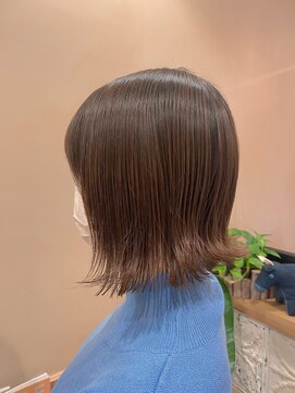 ハイル(Heil) 【Heil】 ぱっつんボブ/前下がりボブ/外ハネ/大人かわいい/池袋