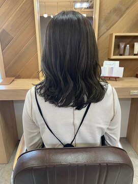 ヘア プロデュース キュオン(hair produce CUEON.) ミディアム×オリーブベージュ