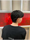 センターパートショートウルフ