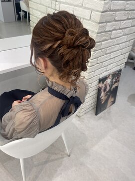 ディティカ ティア(Dityca tia) 高めアップ