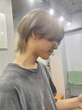 ジーナ(XENA) ケアブリーチで作るグレージュ×デザインカラー