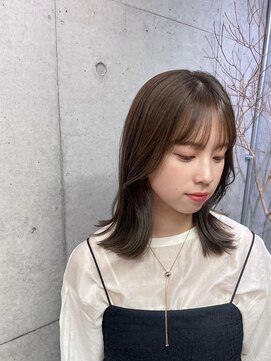 クラム(clam.) 透明感ブラウン