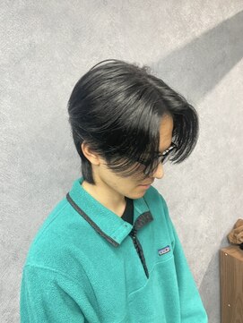 クレオ 福大通り店(CREO) 黒髪×センターパート