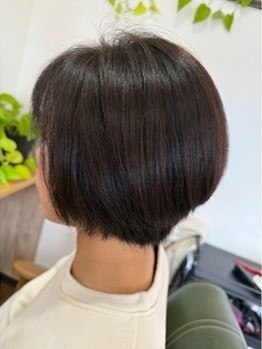 【通いやすい価格で毎月のメンテナンスに】髪の状態に合わせたカラー剤で艶感あるキレイな仕上がりに♪