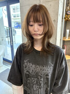 ロヌ(RONU) ウルフレイヤースタイル・ベージュカラー