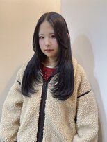 カシェル(cashel kishaba)&nbsp;『顔まわりざくざくレイヤー×ブリーチで剥がせる黒』