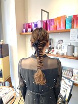 リーナ ビューティガーデン(LiNA BeautyGarden) ヘアアレンジ/アレンジ/ヘアセット/セット/編みおろし