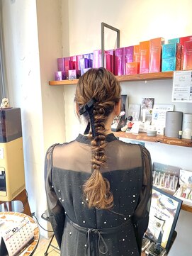 リーナ ビューティガーデン(LiNA BeautyGarden) ヘアアレンジ/アレンジ/ヘアセット/セット/編みおろし