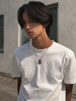 ラッドルーム(LAD ROOM.)&nbsp;センターパート/ウルフカット/ニュアンスパーマ