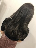 ムエール(mouair)&nbsp;ひと味違うこだわりグレージュ/グレージュカラー