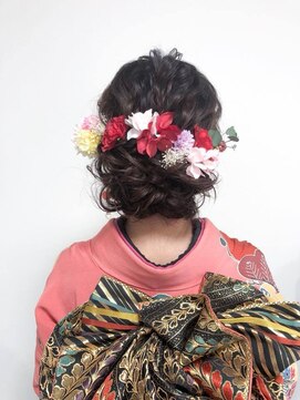 ヘアメイク シュシュ(Hair make chou chou) 成人式振袖着物ヘア【chou-chou 北林夏実】