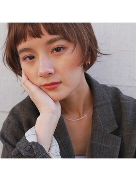 シアン(SYAN) オン眉マッシュショート