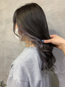 ロア 福岡天神本店(LORE) インナーカラー/ホワイトシルバー/nana