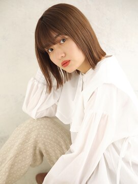 ビィシャイン 小野店 ナチュラルな外ハネボブ