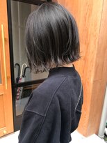 ノア 三宮店(NOA)&nbsp;大人可愛い外ハネボブ２０代30代40代ブルーグレージュ艶カラー