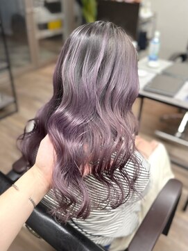 ヴィフ 大船(VIF) バレイヤージュ/ケアブリーチ/ダブルカラー白髪ぼかし脱白髪染め