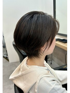 ハグ(HUG) 耳かけショート