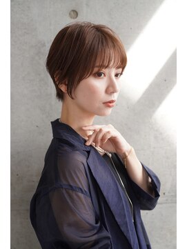 トッカ ヘアアンドトリートメント 難波店 小顔似合わせカット愛されクールショート20代/30代40代50代/難波