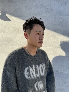 イロ(iro) スパイキーショート＋パーマ