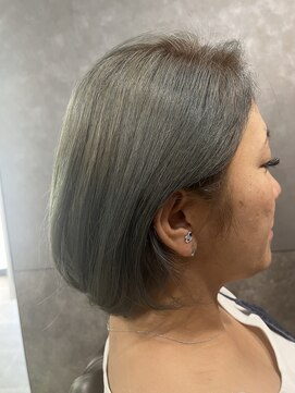 トリニティ(TRINITY) 目を惹くカラーリング☆まだまだ若い子には負けません☆