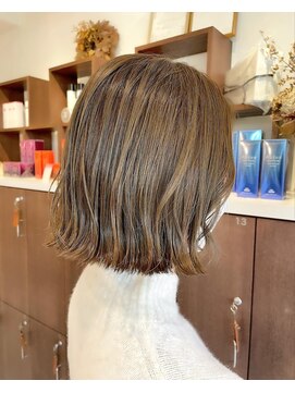 リシェールグリーン 越谷花田店(RICHAIR GREEN) 切りっぱなし外はねスタイル×オリーブベージュ☆
