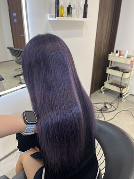 クオン 伊勢崎(QUON.) 暗めラベンダーカラー