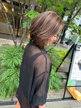 ハレケメリディッシュ(HAREKE meridish)の写真/＜脱白髪染め＞白髪を活かした白髪ぼかしハイライトや脱白髪染めWカラーetc...1番似合うメニューをご提案♪