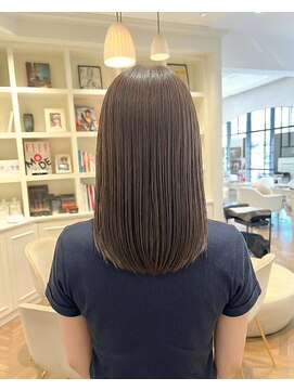 ハーツオオサカ(HE:ARTS OSAKA) 透明感引き立つ髪質改善ヘア【梅田】