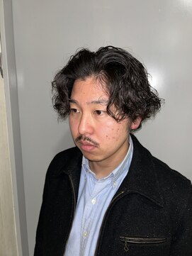 バイブアンドアネックス(VIBE & ANNEX) メンズパーマ