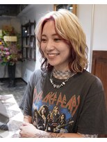 グッドフェローズ キタホリエ(GoodFellas kitahorie) レイヤーカット×ハイトーンバレイヤージュカラーブリーチ艶感
