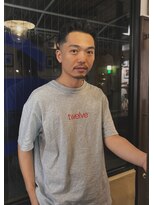 カムレイド フォー ライフ(COMRADE 4 LIFE)&nbsp;ラフにオールバック メンズカット　スキンフェード 担当松尾
