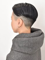 ヘアスタジオヘーフリヒ(HAIR STUDIO HoFLICH) 【ならではの刈り上げ女子】