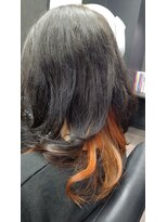 ヘアーサロン リーベ 東久留米店(Hair Salon Liebe)&nbsp;インナーカラーオレンジ