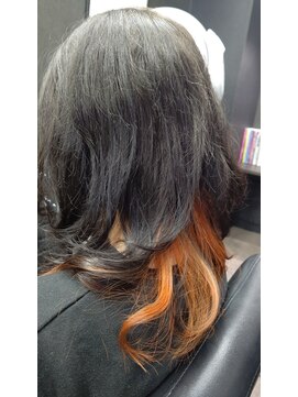ヘアーサロン リーベ 東久留米店(Hair Salon Liebe) インナーカラーオレンジ