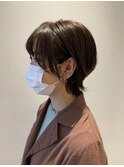 ウルフボブレイヤースタイル