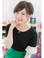 ミック 日暮里店(miq)&nbsp;かきあげ前髪で大人かっこいいノームコア前下がりボブb1