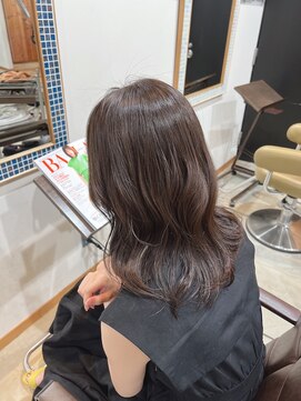 ディッシュ 五反田(dish) 韓国くびれヘア、ゆるっと落ち着いたベージュブラウンミディアム