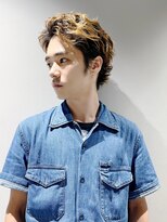 サル 代官山(SAL)&nbsp;【SAL】ブリーチしてパーマして刈り上げしない＊菅原誠＊