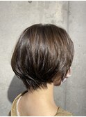 ラフショート艶髪ヘア
