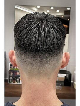 ルースト 京都駅前店(ROOST) スキンフェード×フェザーバング